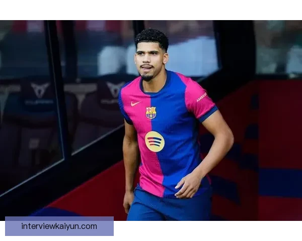 阿劳霍近期比赛状态回暖，展现出稳定的防守表现与竞技水平